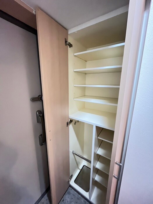 靴箱 ヒュ－マンハイム平成