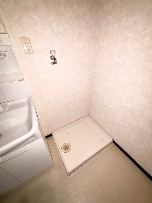 洗濯機置場 リヴィエル八乙女