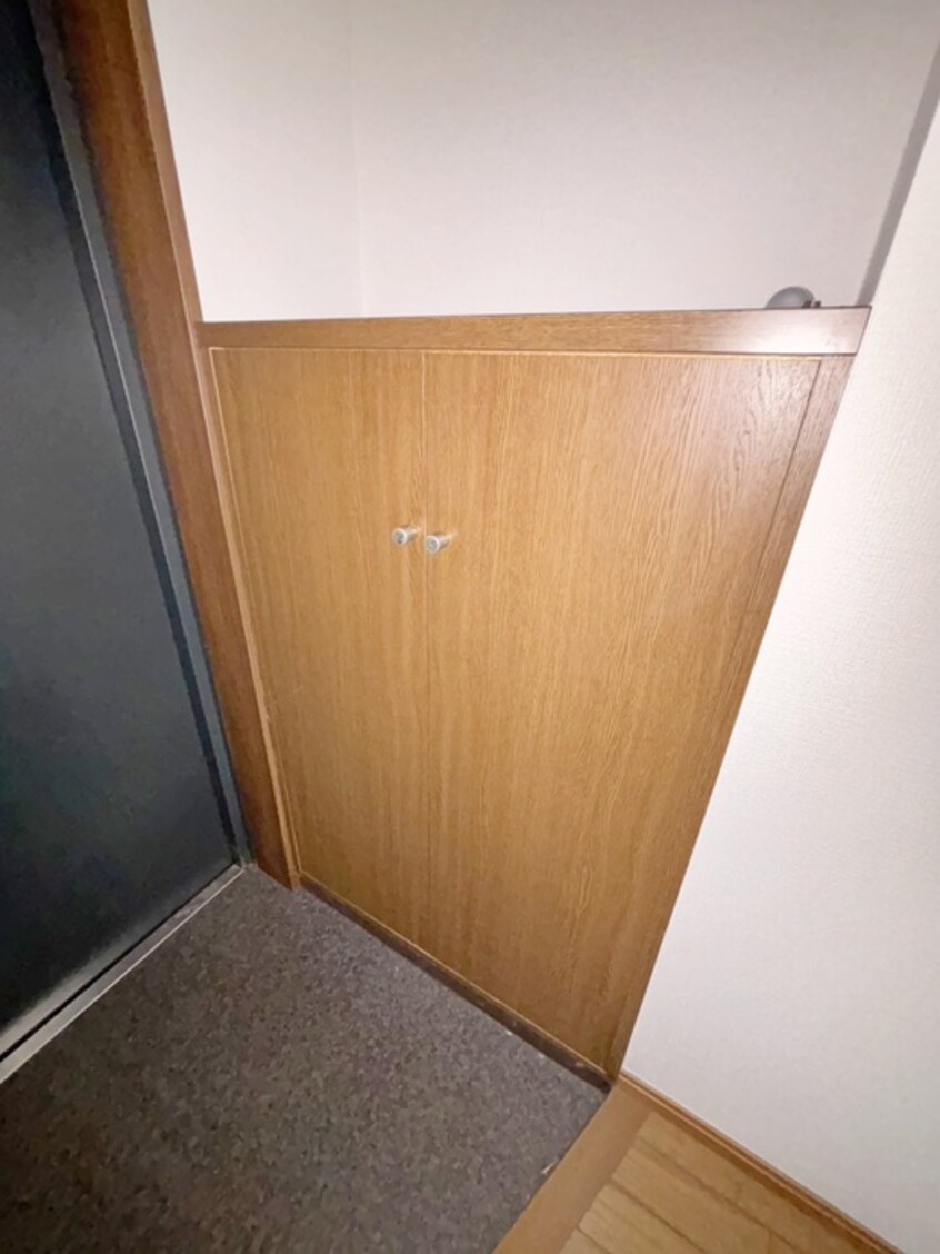 靴箱 リヴィエル八乙女