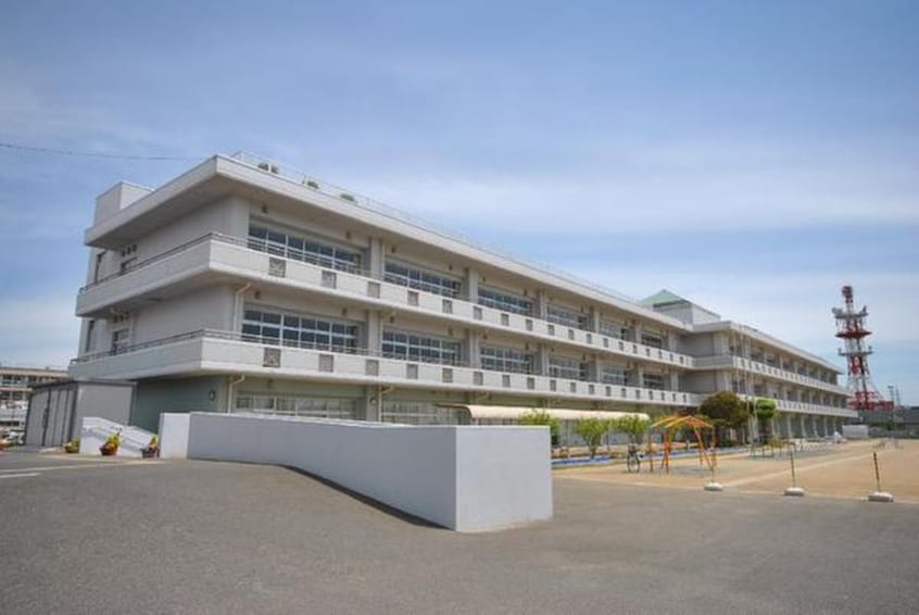 七北田小学校(小学校)まで300m エトワ－ルＳＴ