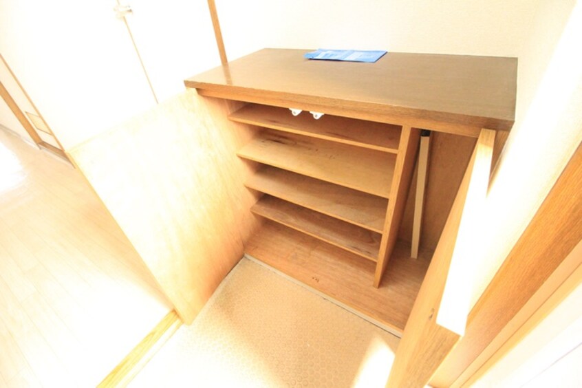 靴箱 銀杏町レジデンス
