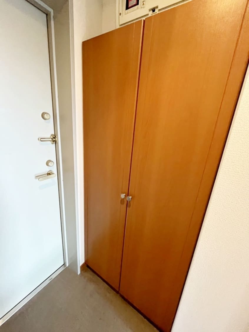 靴箱 ベルシャンブル市名坂