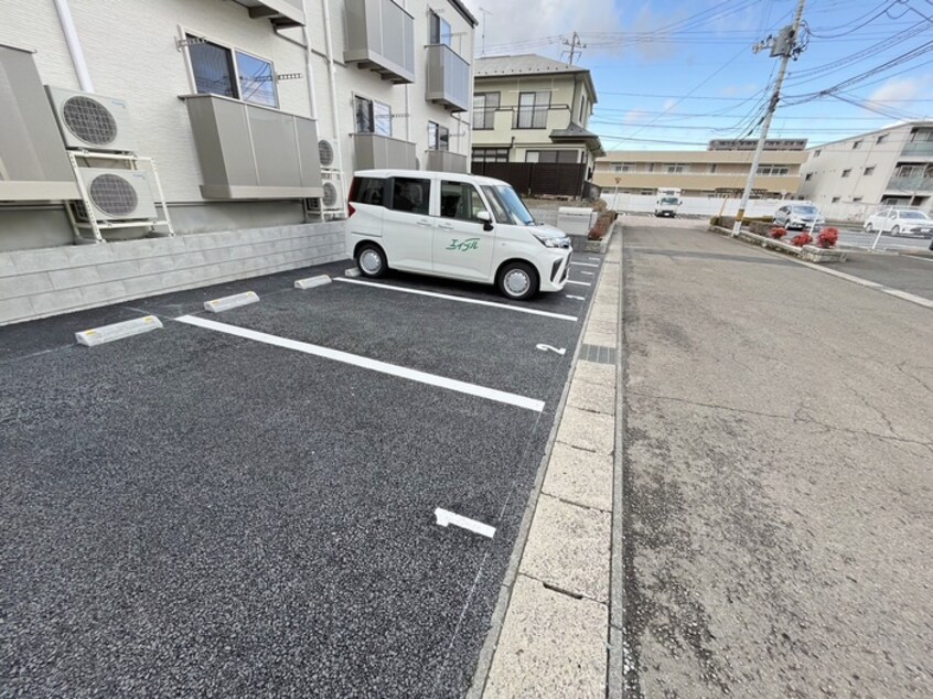 駐車場 プログレス