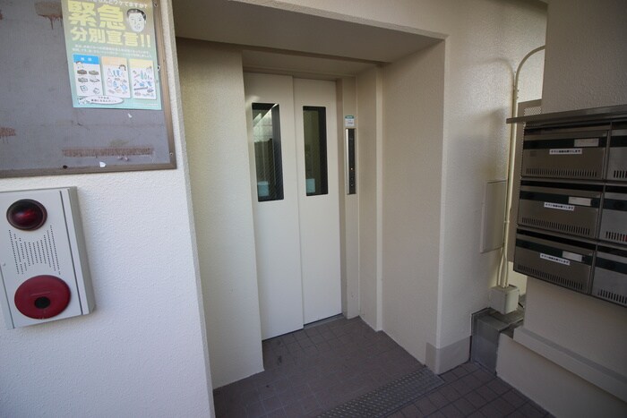 建物設備 第十一銅谷ビル