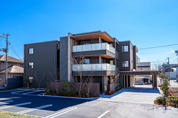 外観写真 シャーメゾンLaLa