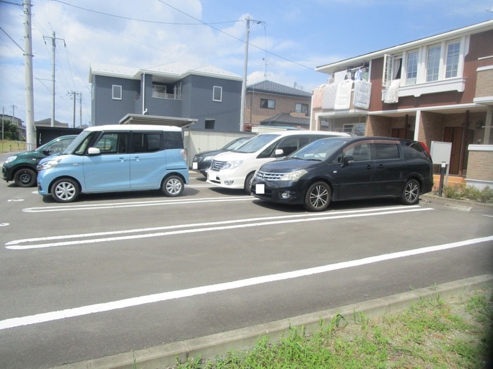 駐輪場 モンシェールユー