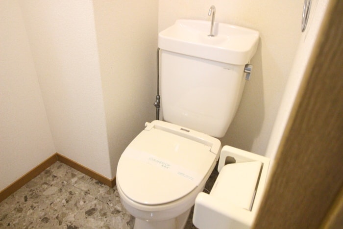 トイレ プラセ－ル高橋