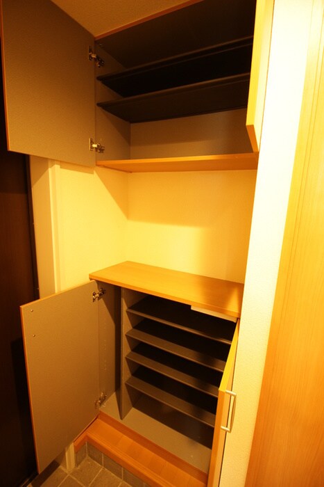 靴箱 フラッツ上杉