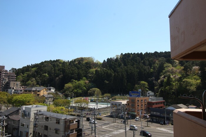 室内からの展望 共立愛宕橋ビル