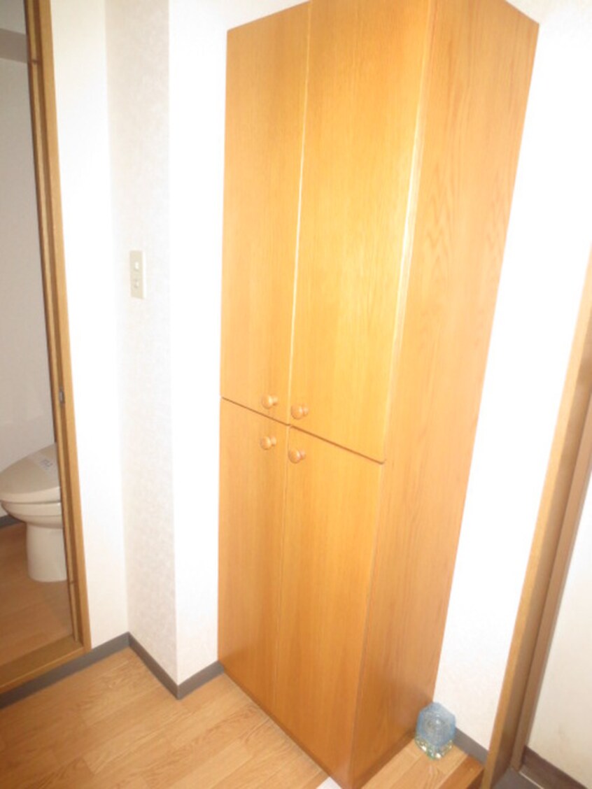 靴箱 リリ－マンション１号館