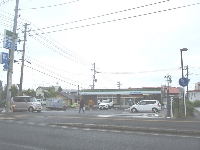 ファミリーマート仙台銀杏町店(コンビニ)まで150m リリ－マンション１号館