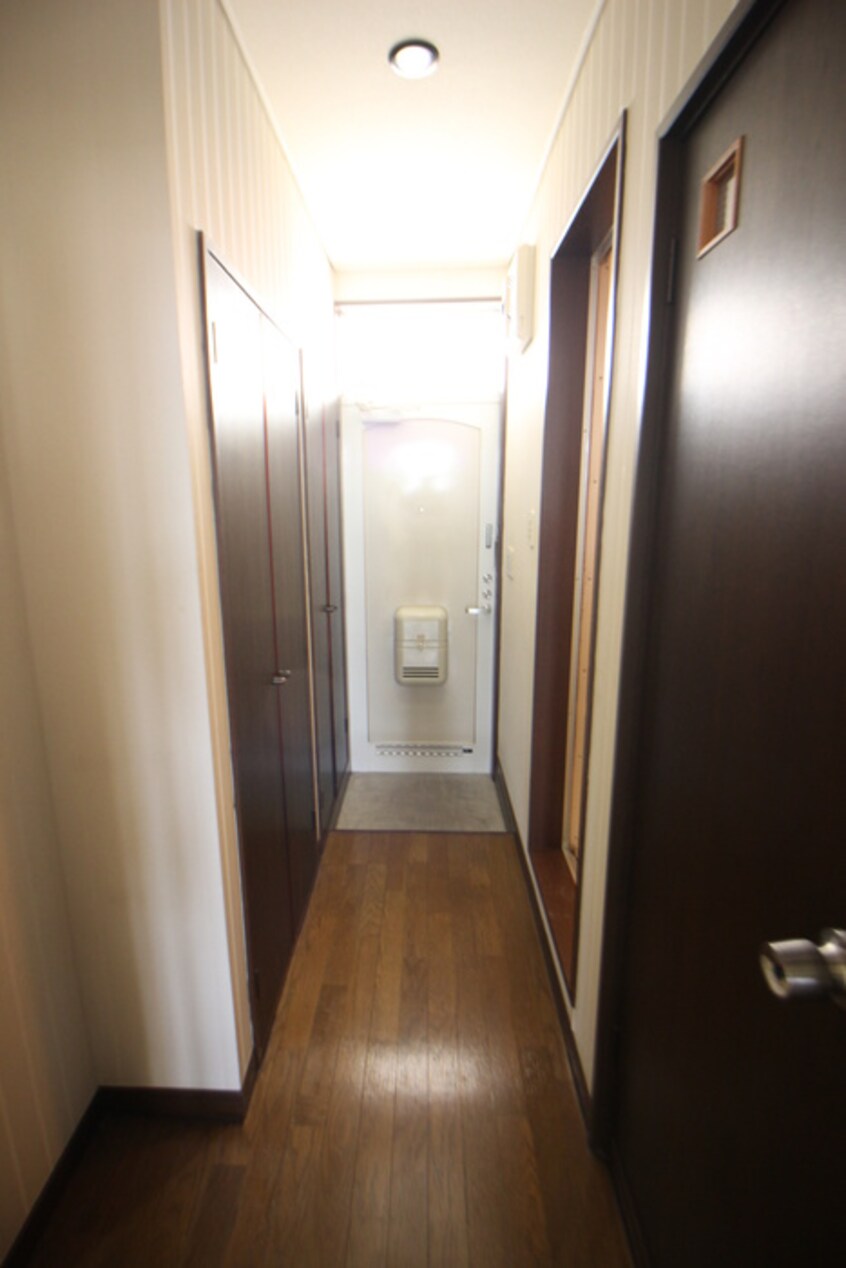 廊下 グランビュ－歩坂