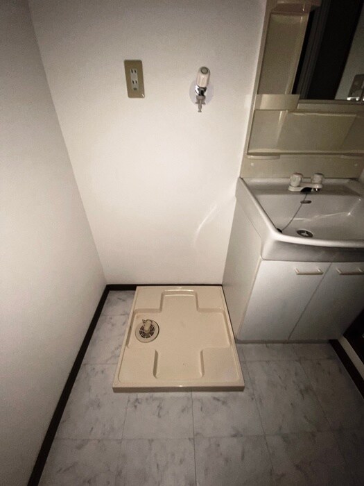 洗濯機置場 メ－プルⅠ