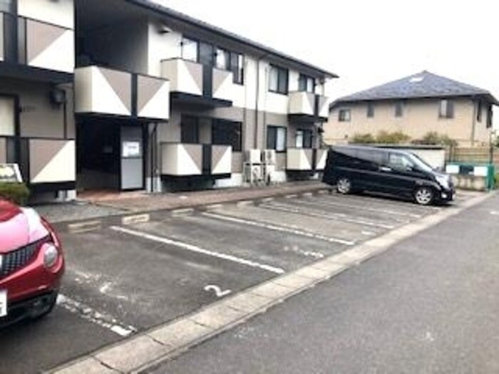 駐車場 セジュ－ル加茂