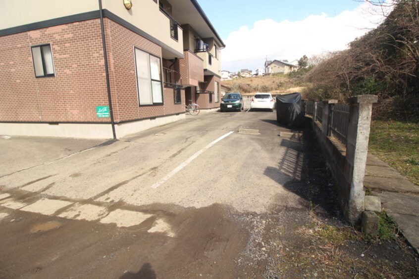 駐車場 オックスフォード笠神