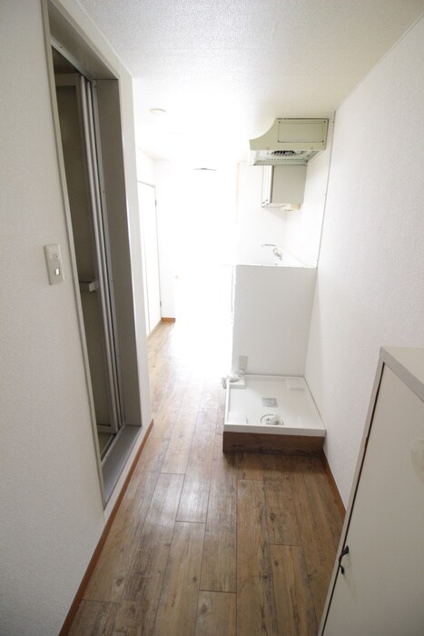 廊下 プラウディア宮城野