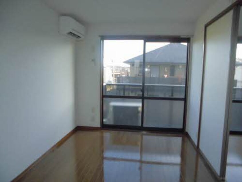 居室 ピュア・コートA