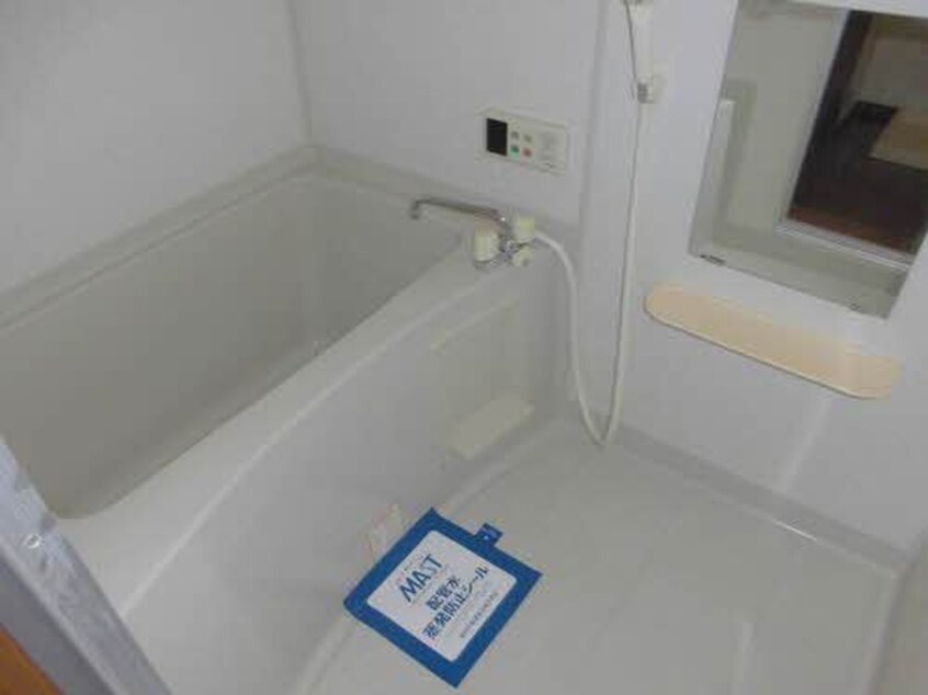 バス／シャワールーム等 ピュア・コートA