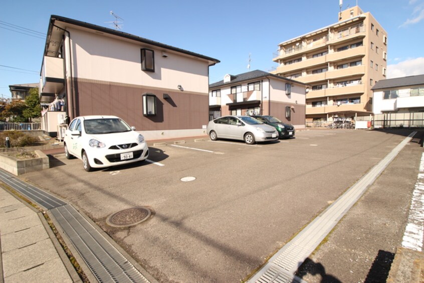 駐車場 トゥインクル土手内Ｂ