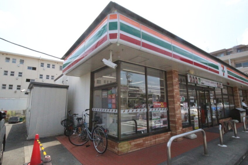 セブンイレブン　仙台高松1丁目店(コンビニ)まで850m コーポ・ラックス