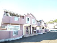 フィオ－レ八木山