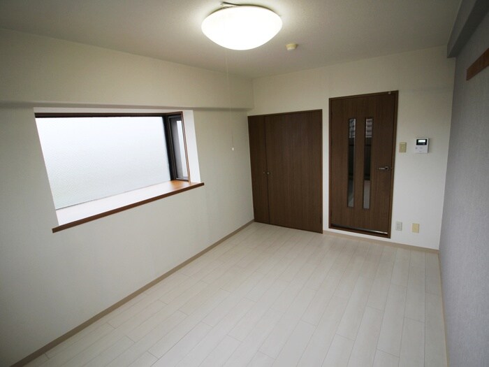 居室 リエス台原