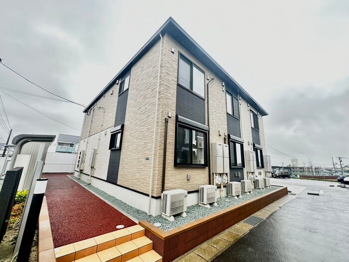 外観写真 ラフレシール鶴ヶ谷東