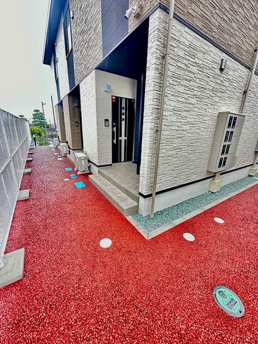 エントランス部分 ラフレシール鶴ヶ谷東