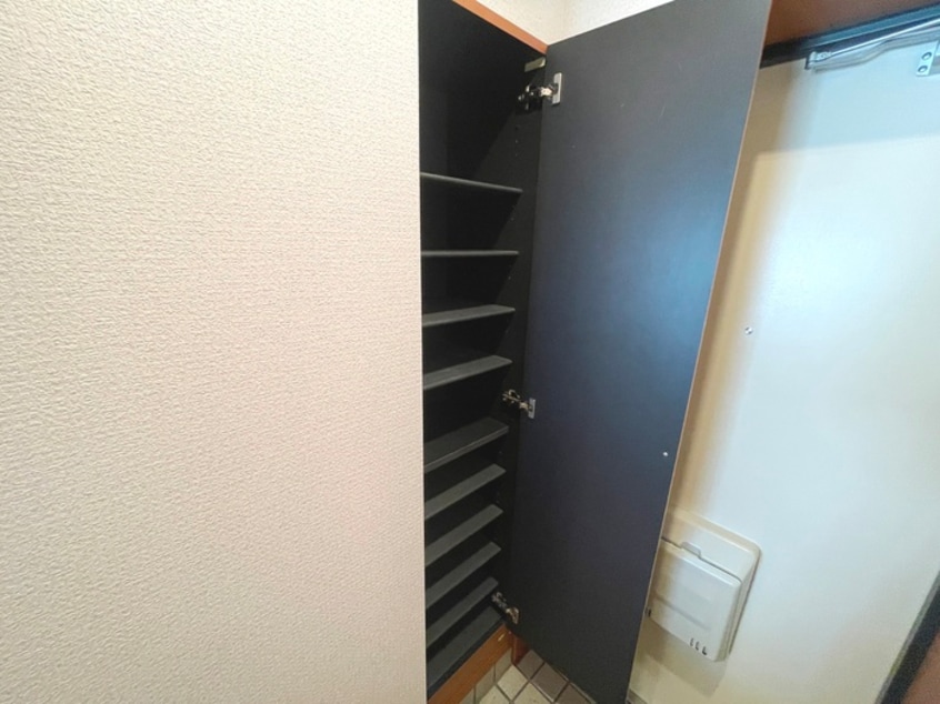 靴箱 シールドハウス宮町