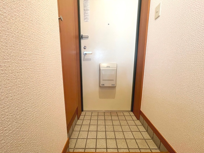 玄関 シールドハウス宮町