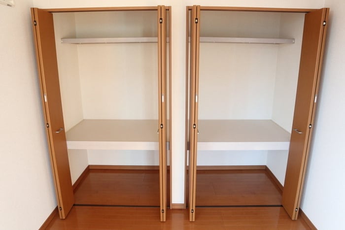 収納 アヴァンセ栗生