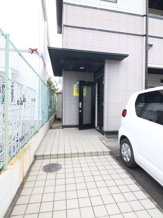 エントランス部分 アーバンハイム一本杉