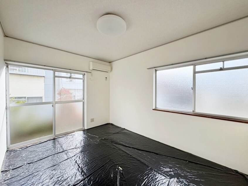 居室 エステ－トピア赤井Ｂ