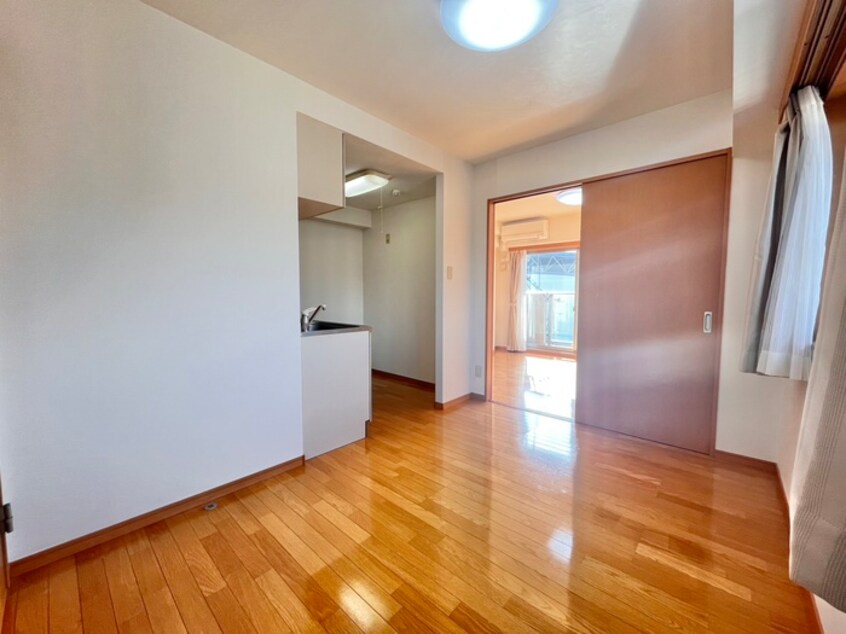 居室 サ－ティラブ