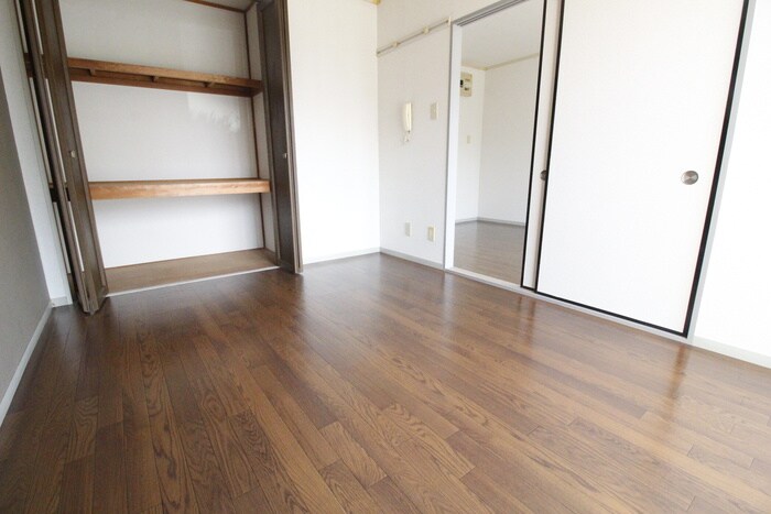 居室 トゥインクルコート文化町7番館