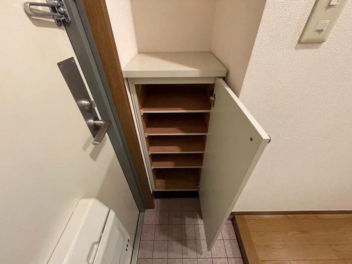 靴箱 越路ハイツ