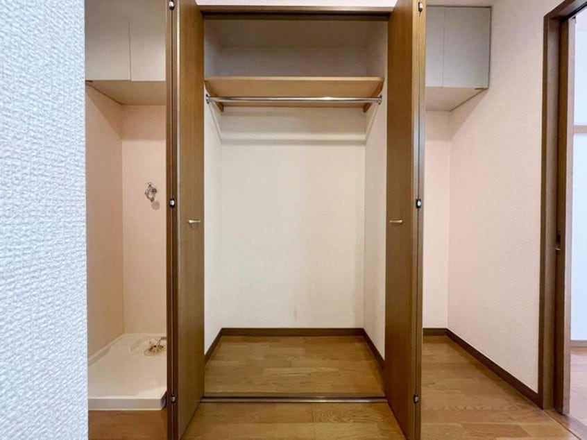 収納 越路ハイツ