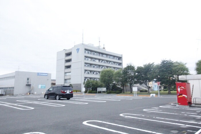 岩沼市役所(役所)まで1000m サクラガレージB