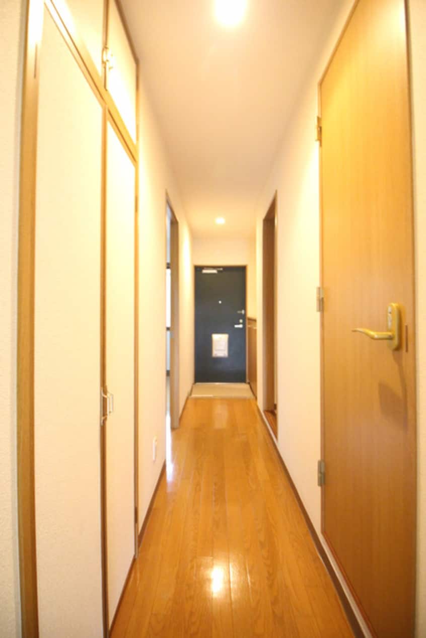 廊下 菊田参番館