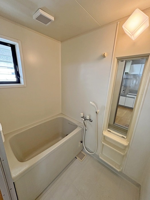 バス／シャワールーム等 植木ハイツ２