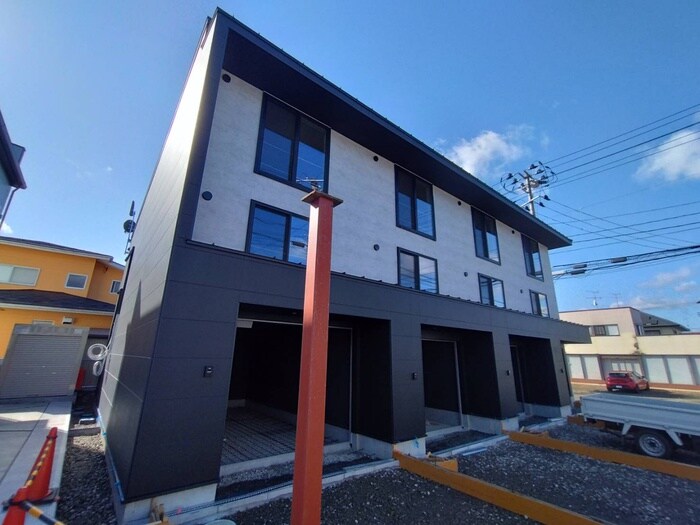 駐車場 Ｇａｒａｇｅ　Ｌｕｓｓｏ　Ａ