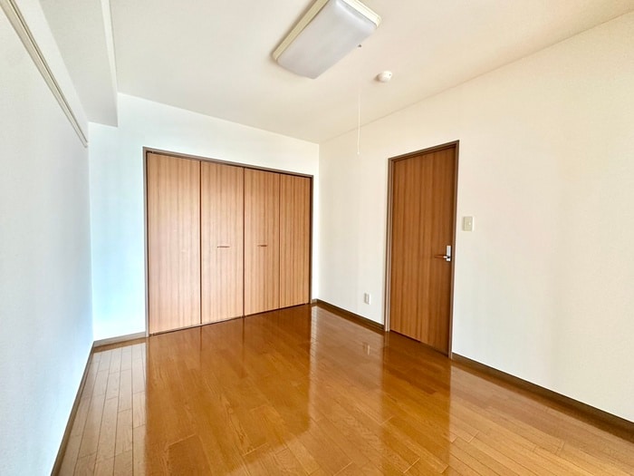 居室 サークル１０ビル