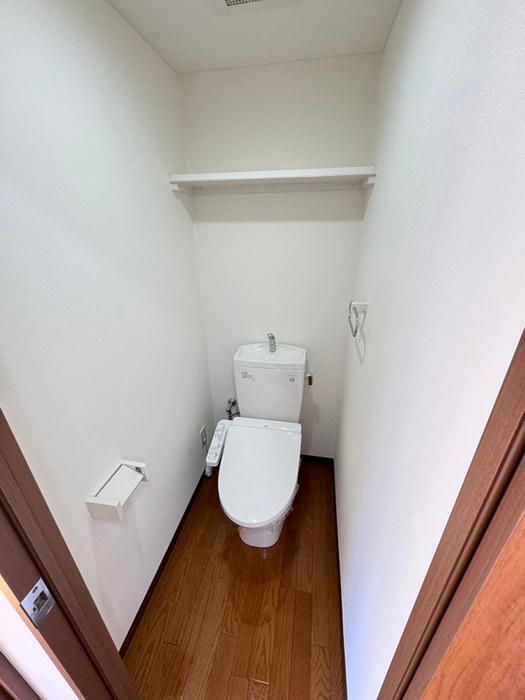 トイレ サークル１０ビル