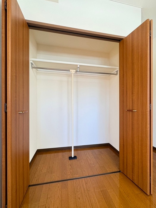 収納 サークル１０ビル