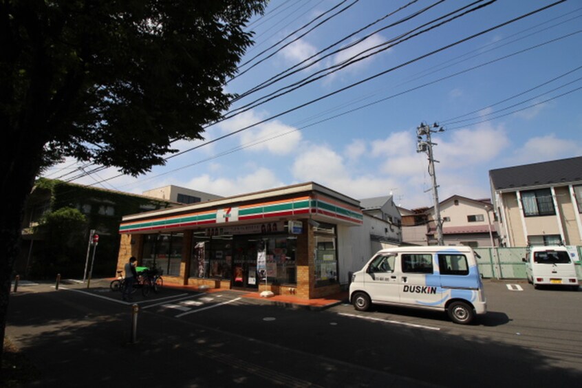 セブン‐イレブン 仙台白萩町店(コンビニ)まで230m 仙台白萩マンション