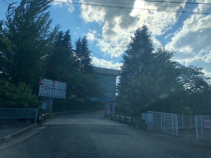 角田市立角田中学校(中学校/中等教育学校)まで950m カーサ・ピアヌーラ