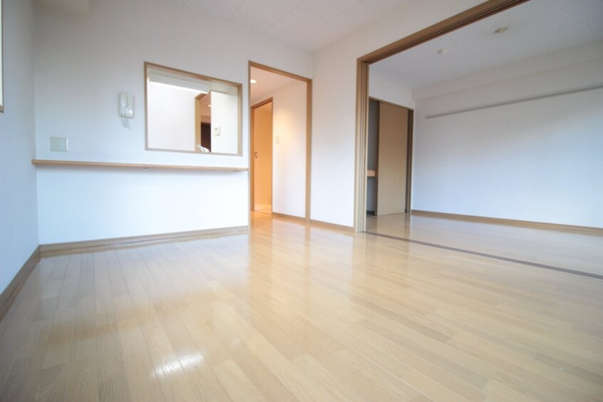 居室 ラ・シャテロ