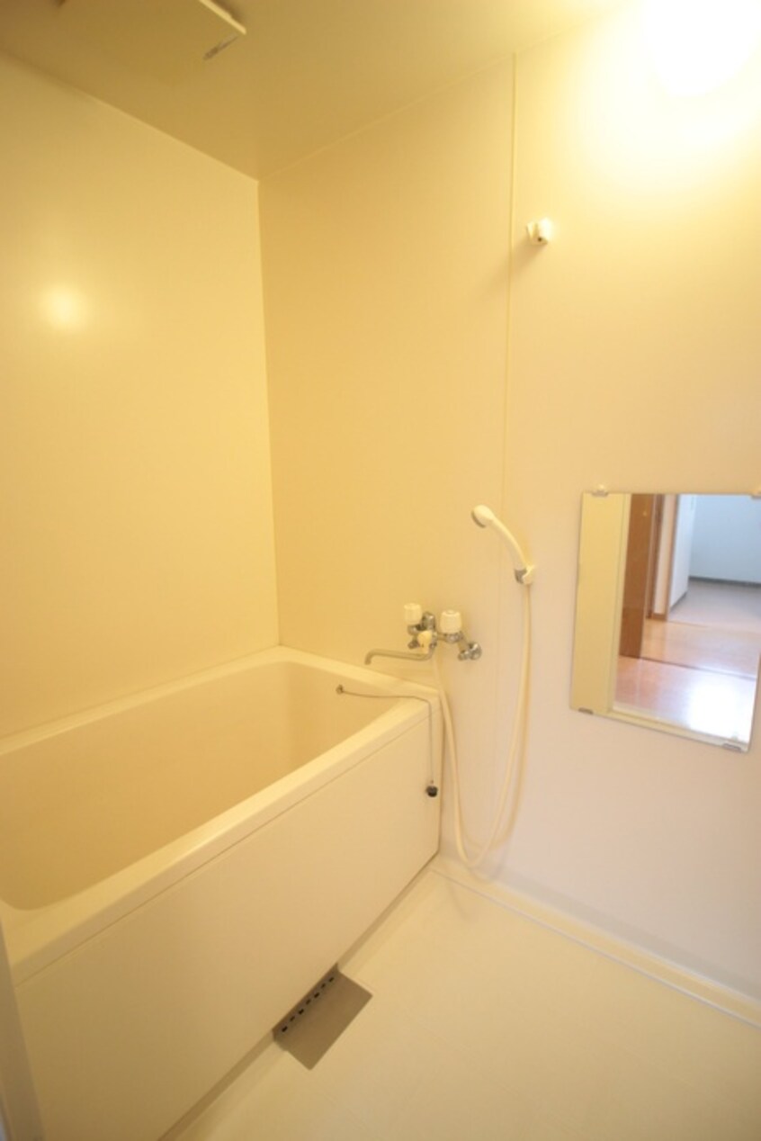 バス／シャワールーム等 ラ・シャテロ