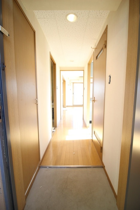 廊下 ラ・シャテロ