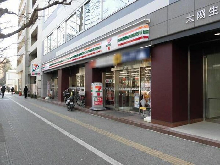 セブンイレブン　仙台本町3丁目店(コンビニ)まで750m Ｌａｎｄ錦町